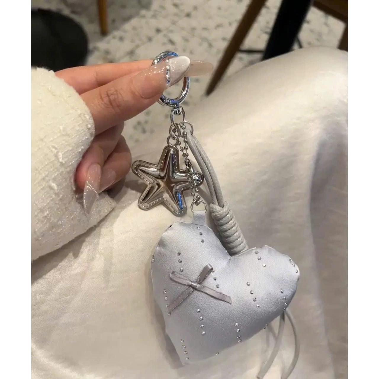 [Độc Quyền TikTok Shop] Charm Treo Túi Cunbag Hình Trái Tim Móc Khóa Cặp Sách Học Sinh Nhỏ Gọn Tiện Lợi Đẹp PK047