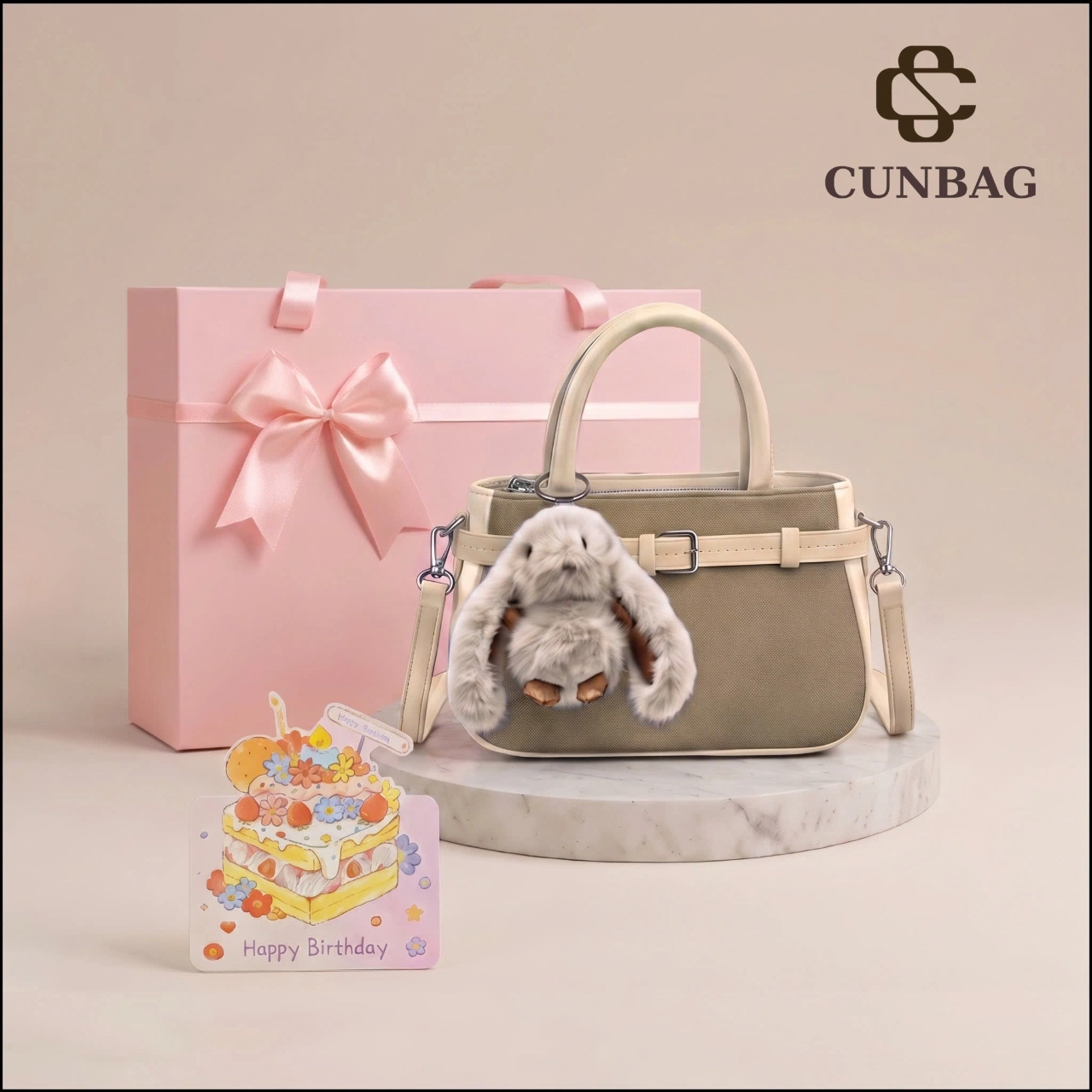 Set Quà Tặng CUNBAG Full Box 28x20x9, Túi Xách Nữ Phối Đai Kèm Charm Bông Xù & Hộp Quà Hồng (Tặng Kỷ Niệm, Sinh Nhật, Tặng Em) SET016