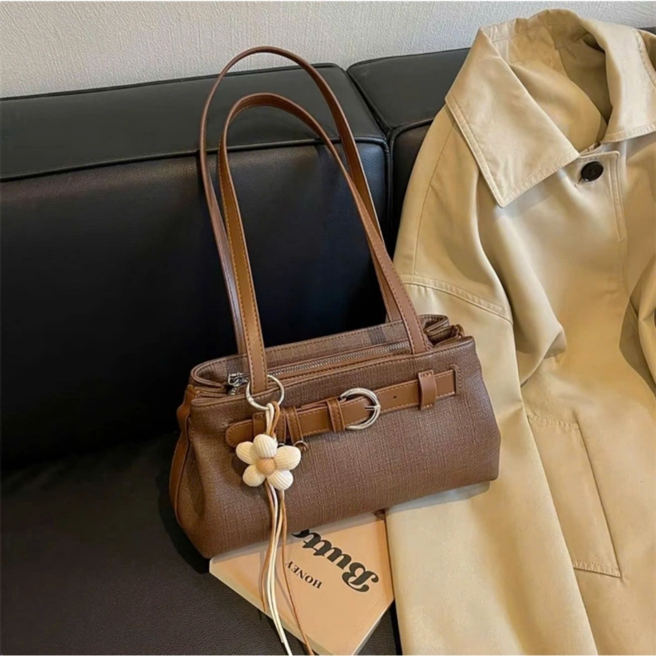 (Tặng Charm Hoa) Túi Xách Nữ Cunbag Mẫu Mới Thắt Đai Khóa Tròn Da Mềm Cá Tính CUN625
