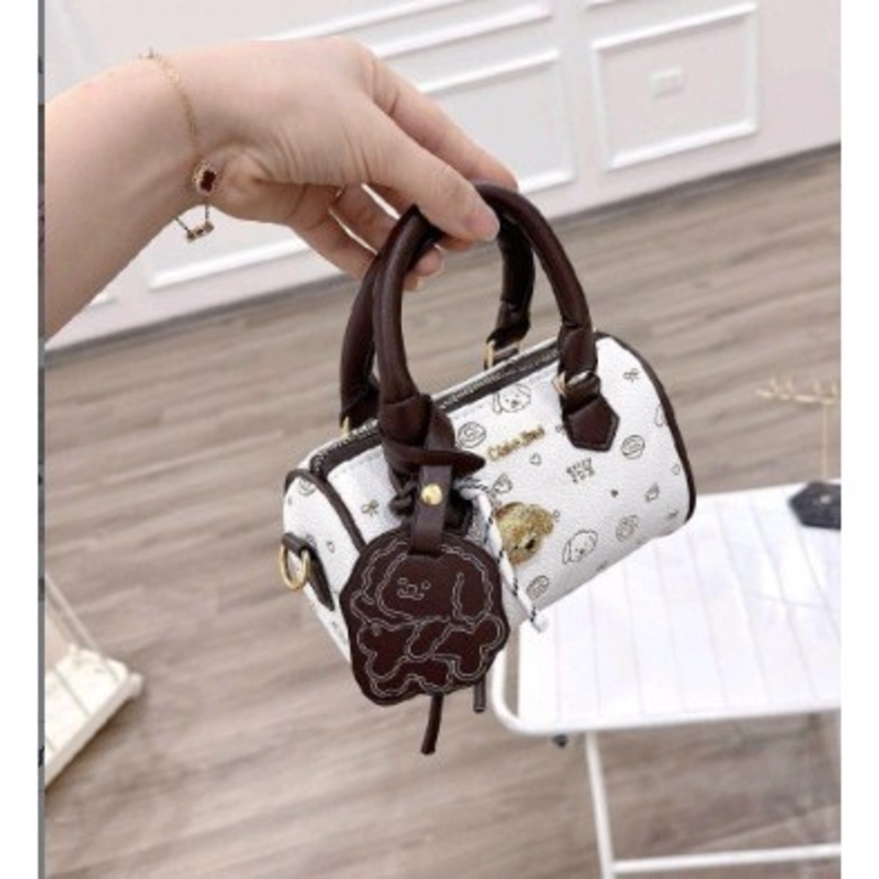 (Tặng Móc) Túi Xách Nữ Cunbag Dáng Trống Chio  Đeo Chéo Dễ Thương  CUN789