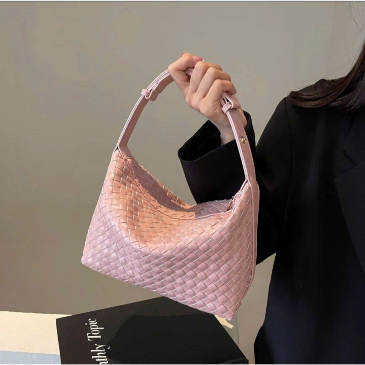 Túi Hobo Nữ Cunbag Dáng Vòm Da Đan Thủ Công Giỏ Kẹp Nách Tối Giản Sang Trọng Đi Làm Công Sở CUN592