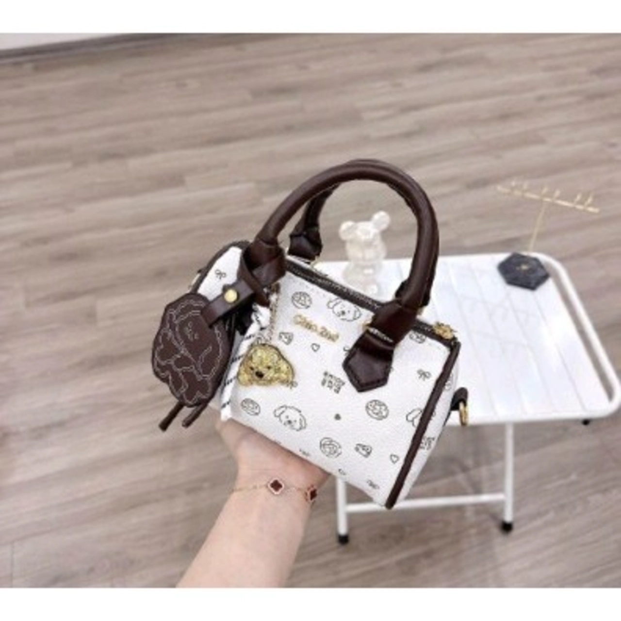 (Tặng Móc) Túi Xách Nữ Cunbag Dáng Trống Chio  Đeo Chéo Dễ Thương  CUN789