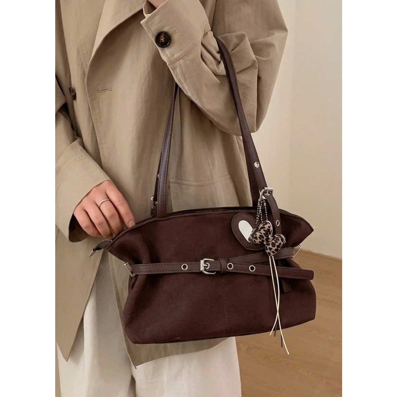 (Tặng Kèm Charm) Túi Kẹp Nách Nữ Cunbag Da Lộn Thắt Đai Giỏ Đeo Vai Vintage Da Báo Cá Tính CUN892