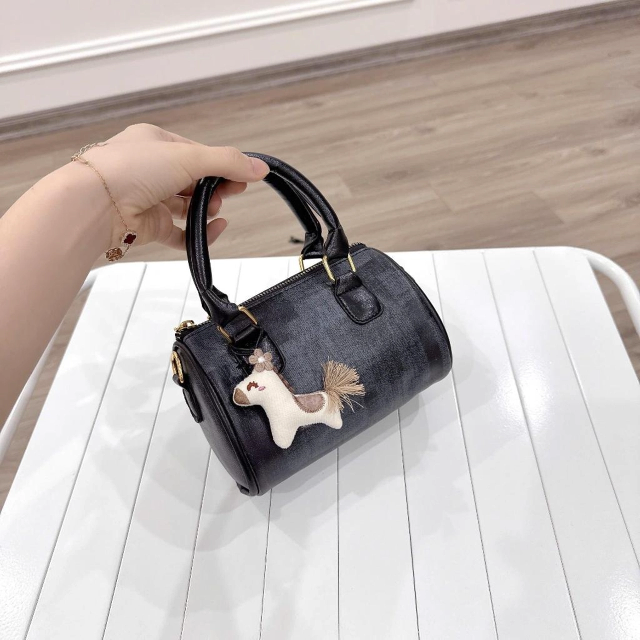 [ XẢ KHO ] (Tặng Móc Ngựa) Túi Xách Nữ Cunbag Cầm Tay Nữ Đi Chơi Kèm Phụ Kiện Ngựa Bông Cute CUN689