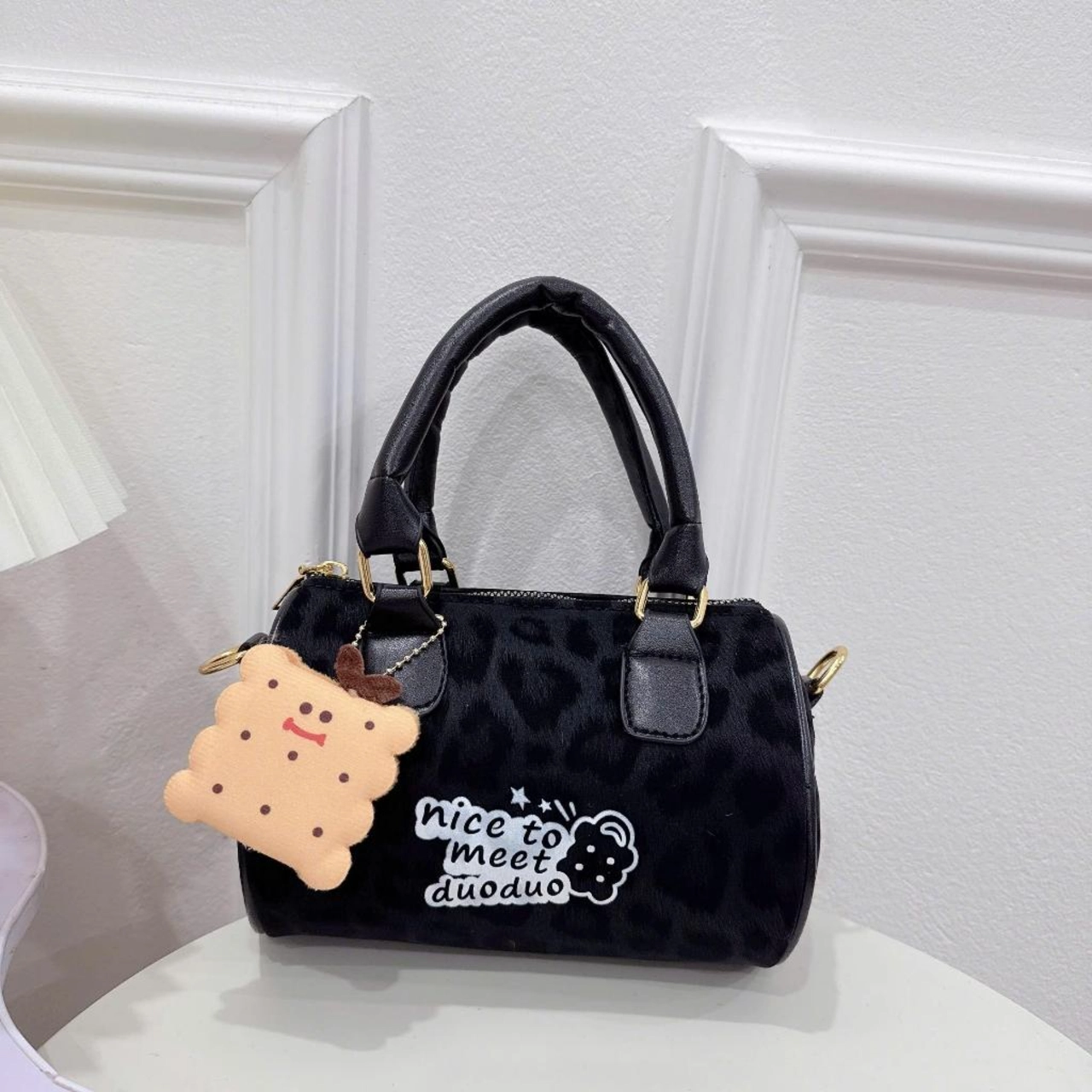 (Tặng Móc Xinh) Túi Xách Nữ Cunbag Dáng Trống Da Hoạ Tiết Vân Báo CUN062