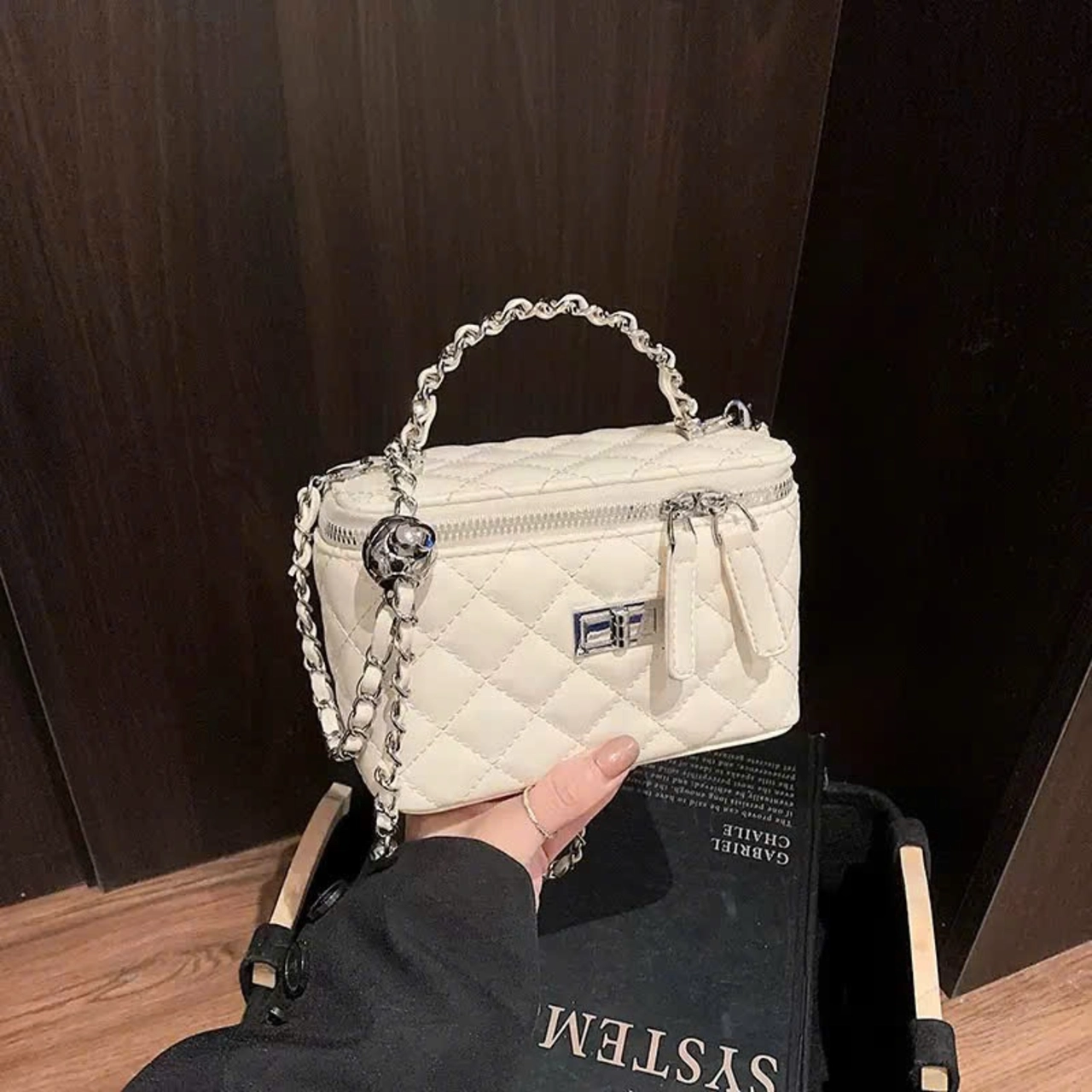 (Tặng Móc Ngọc) Túi Xách Nữ Cunbag Cốp Trần Ô Cao Cấp Sang Trọng Dự Tiệc Kèm Charm Ngọc  CUN801