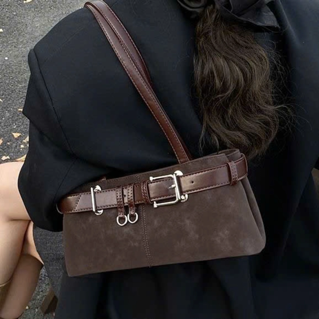 Túi Đeo Vai CUNBAG - Chất Da Lộn Cao Cấp Phối Đai Khóa Cá Tính Phong Cách Vintage Retro Đi Chơi Đi Làm CUN082