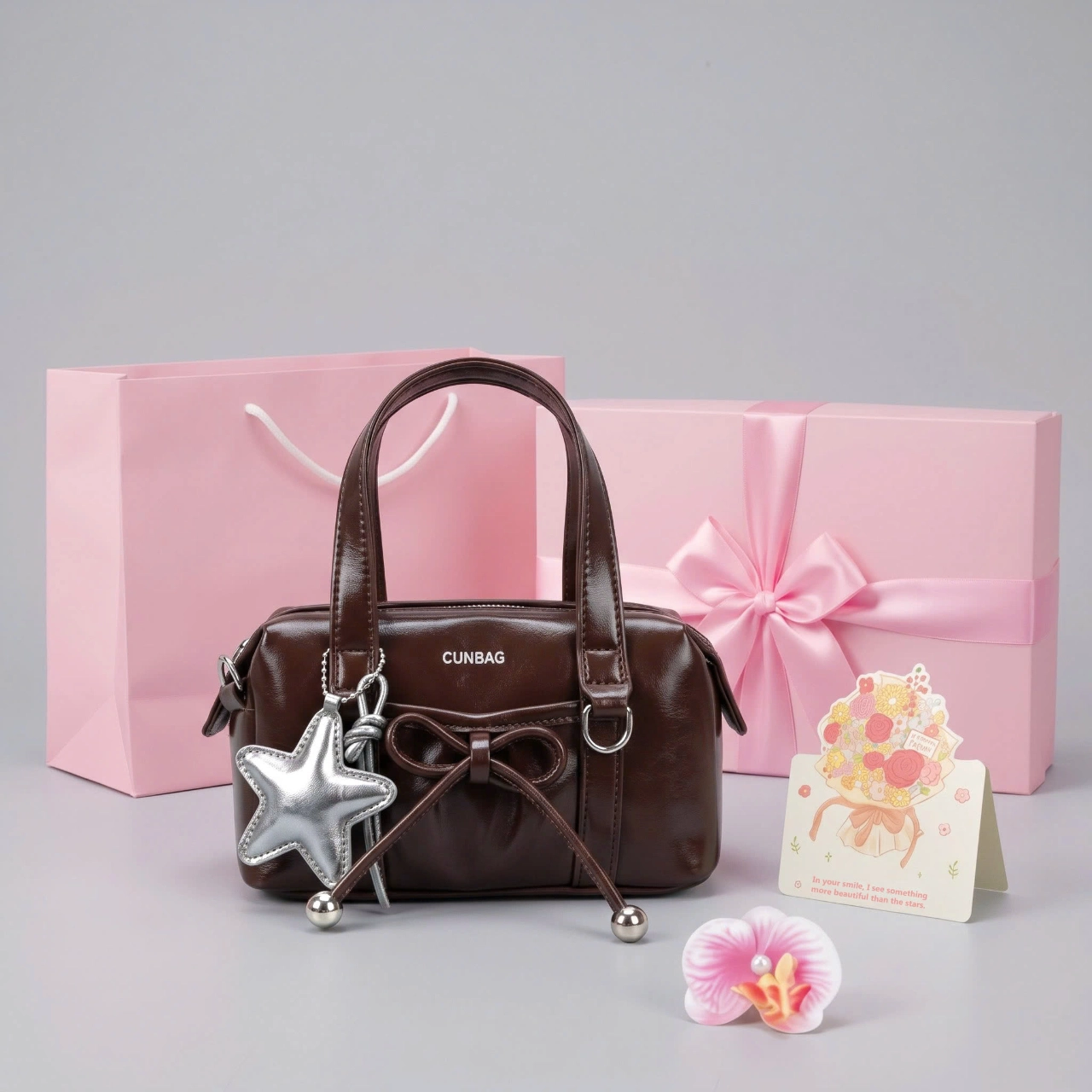 SET QUÀ 20.10 Set Quà Tặng CUNBAG Mini Boston (30x20x10), Túi Xách Tay Kèm Charm Sao, Hộp Quà Hồng, Kẹp Tóc Hoa Lan (Tặng Người Thân, Người Thương, Bạn bè, Tặng Em) SET216